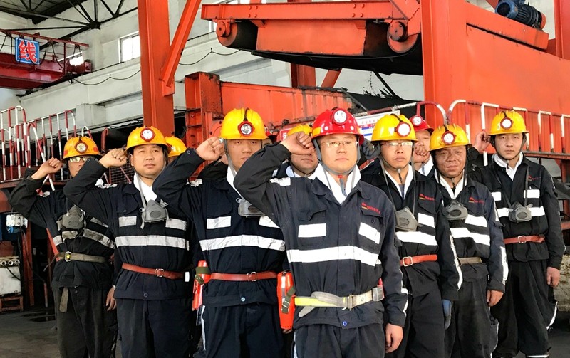 211669015697377298.jpeg 機(jī)運(yùn)隊(duì)黨員突擊隊(duì)_副本.jpg