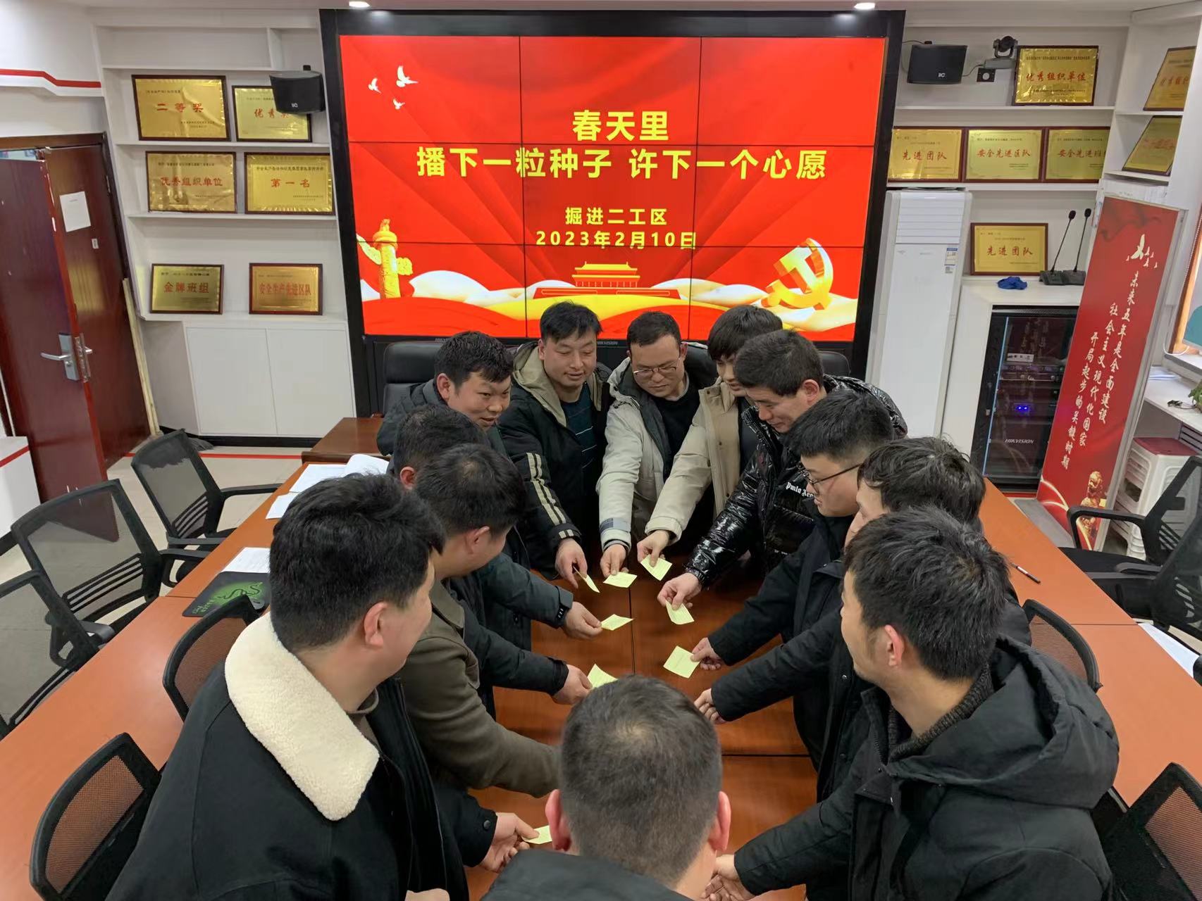 131676271898596186.jpeg _cgi-bin_mmwebwx-bin_webwxgetmsgimg__&MsgID=1508727500015001108&skey=@crypt_49c1b75_8570eb6c6735477048c565ec50d00f64&mmweb_appid=wx_webfilehelper.jpg