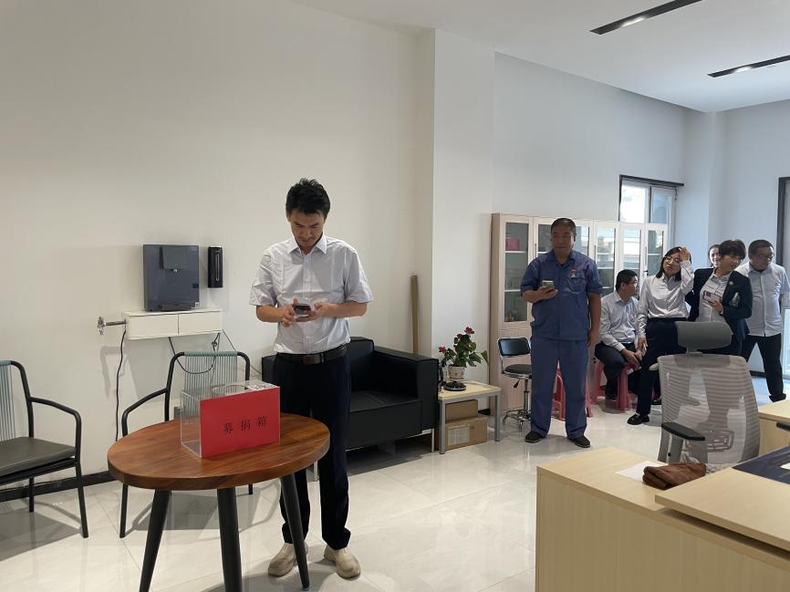 141699931126299841.jpeg 黨員捐款.jpg