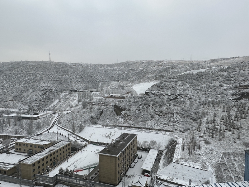 121702353199544406.jpeg 雪1.jpg