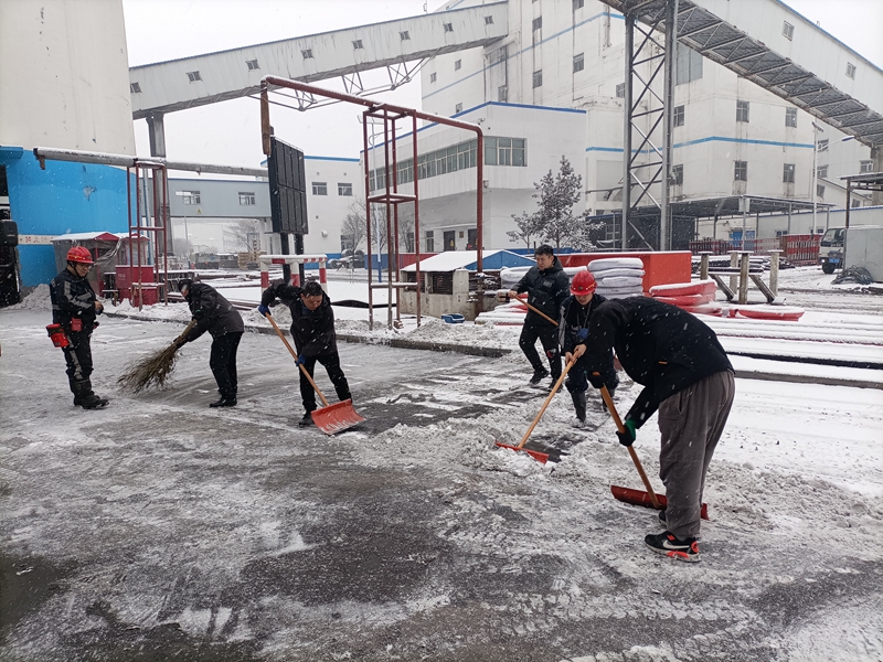 191705652705483552.jpeg 清雪_副本.jpg