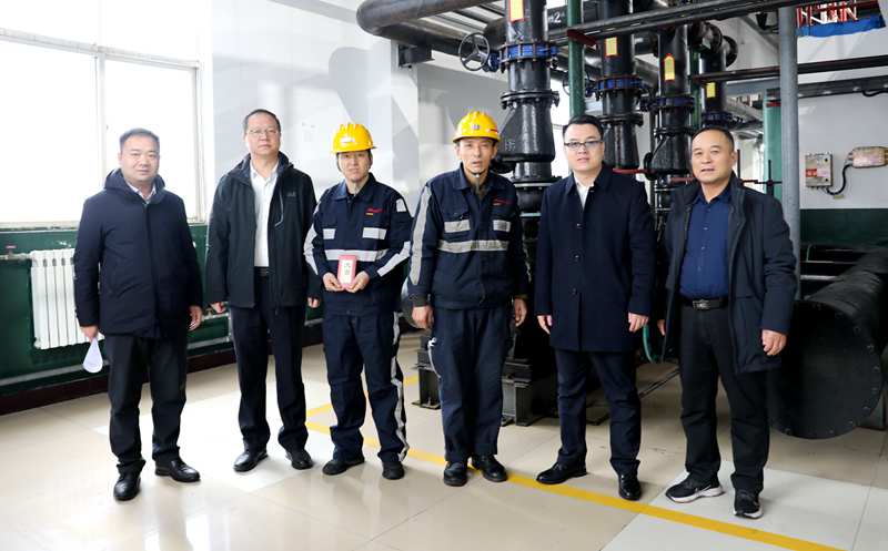 041707031388289088.jpeg 呼少平 孫保慶慰問2_副本.jpg