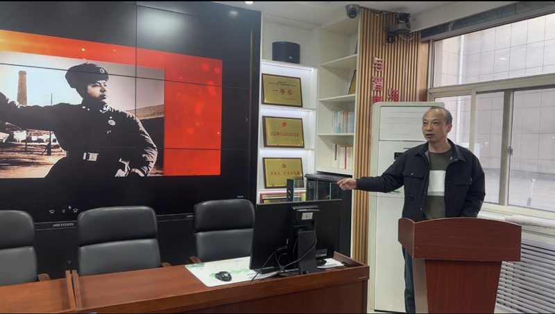 021709368658682165.jpeg 學習雷鋒.jpg