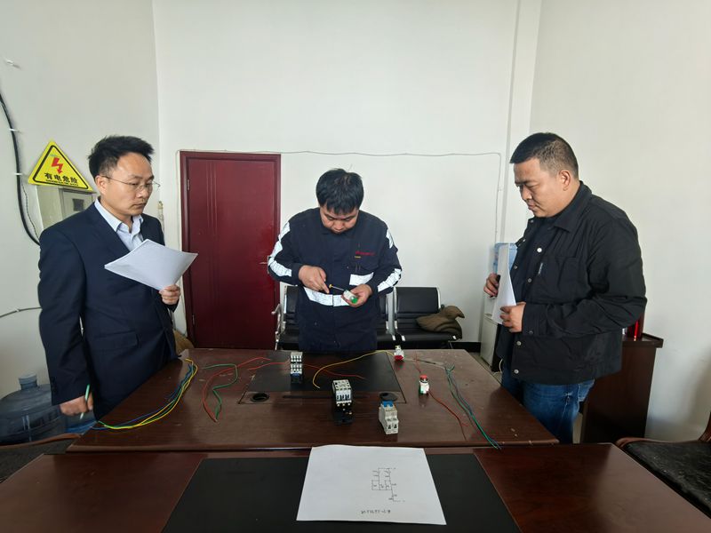技術比武_副本.jpg